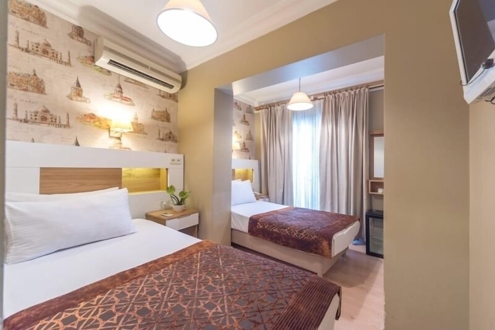 Standard Twin Room photo 2