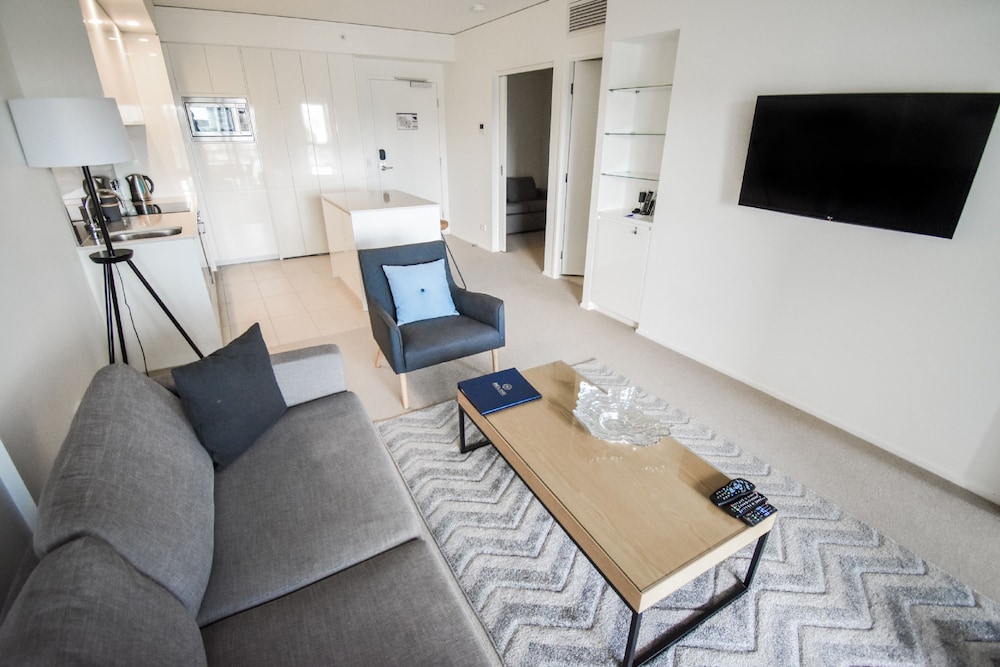 1 Bedroom Executive Apartment photo 2