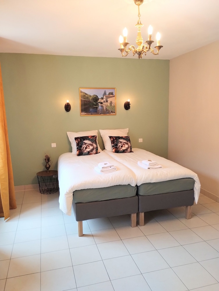 Comfort Double Room, 1 Queen Bed, Ensuite, Mountain View photo 1