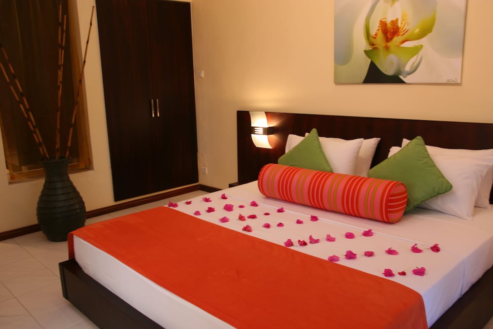 Standard Room, Garden Area (Contemporary)