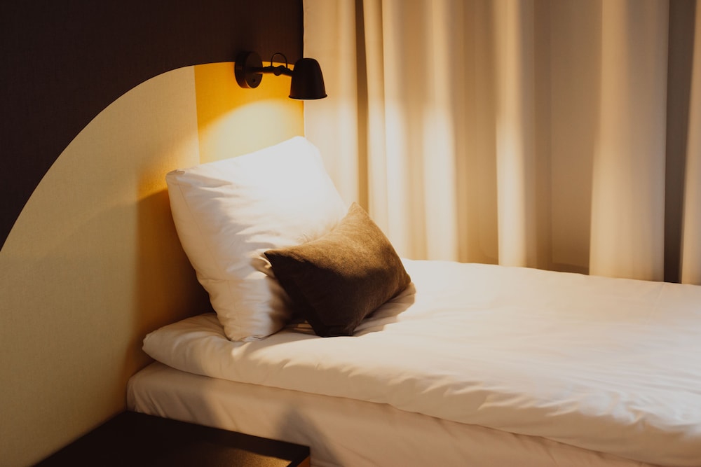 Basic Single Room