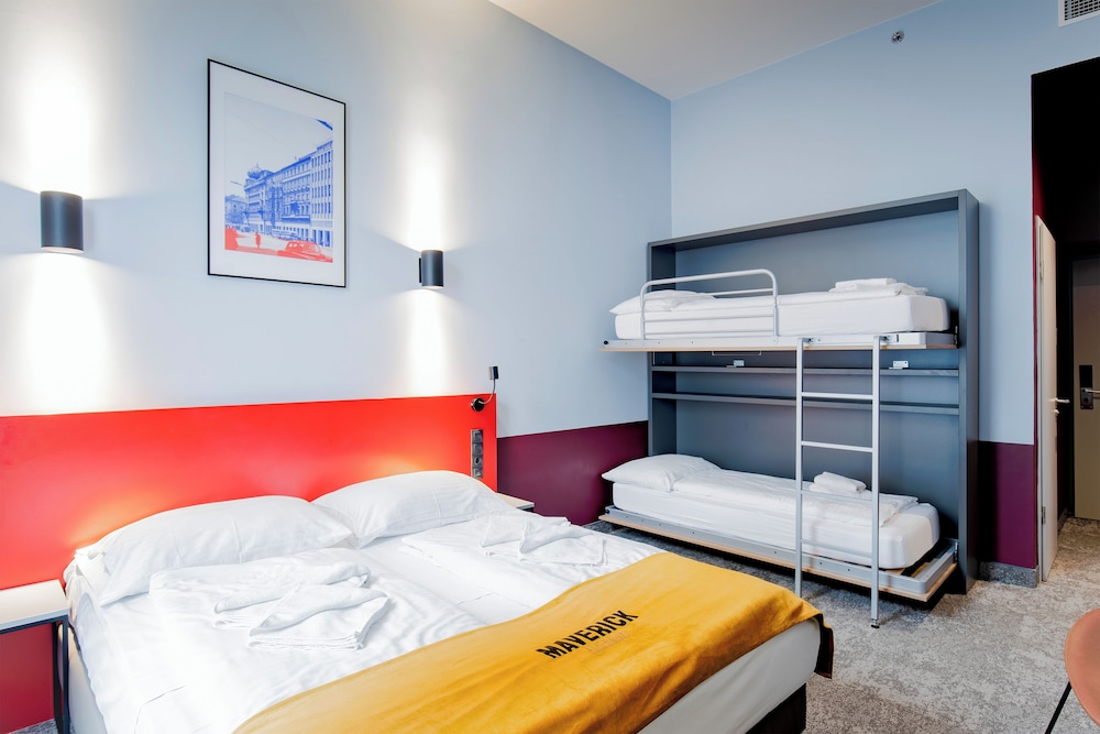 Economy Quadruple Room - Photo 1