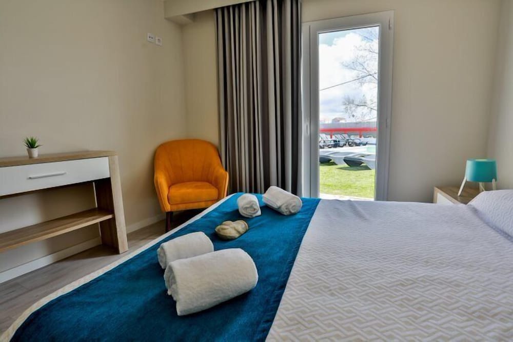 Comfort Apartment, 2 Bedrooms - Photo 10