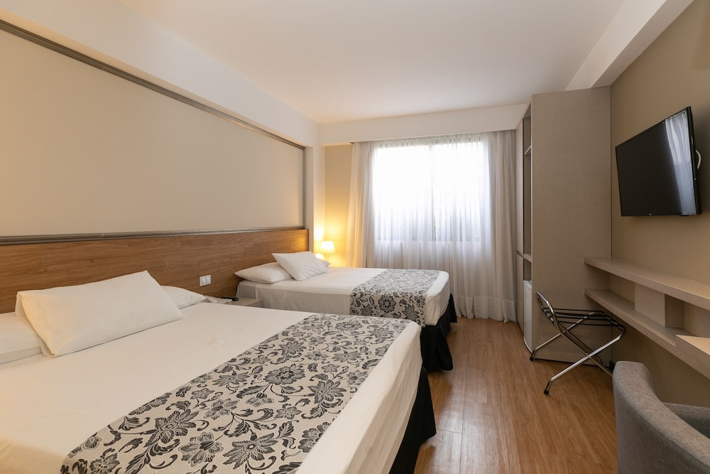 Deluxe Twin Room - Photo 5
