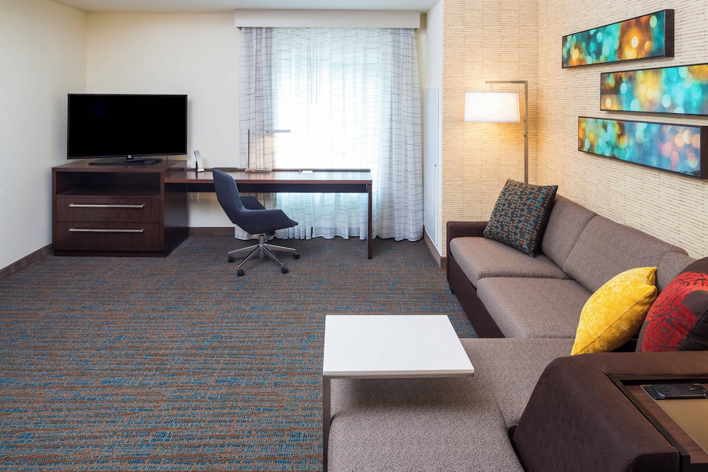 Suite, 1 Bedroom (Mobility Accessible, Roll-In Shower) photo 1