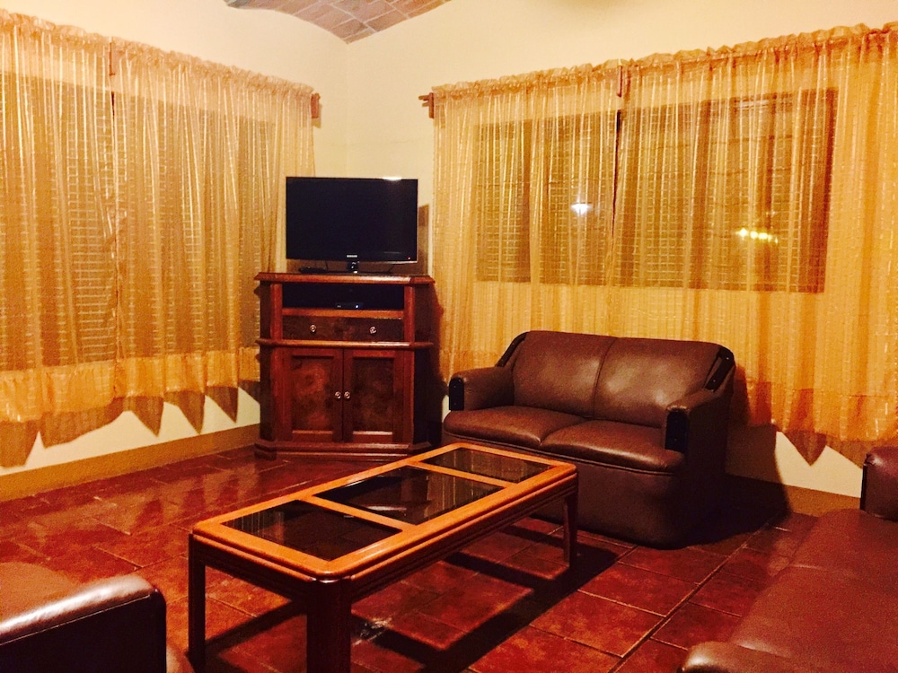 Cabana 1 photo 2