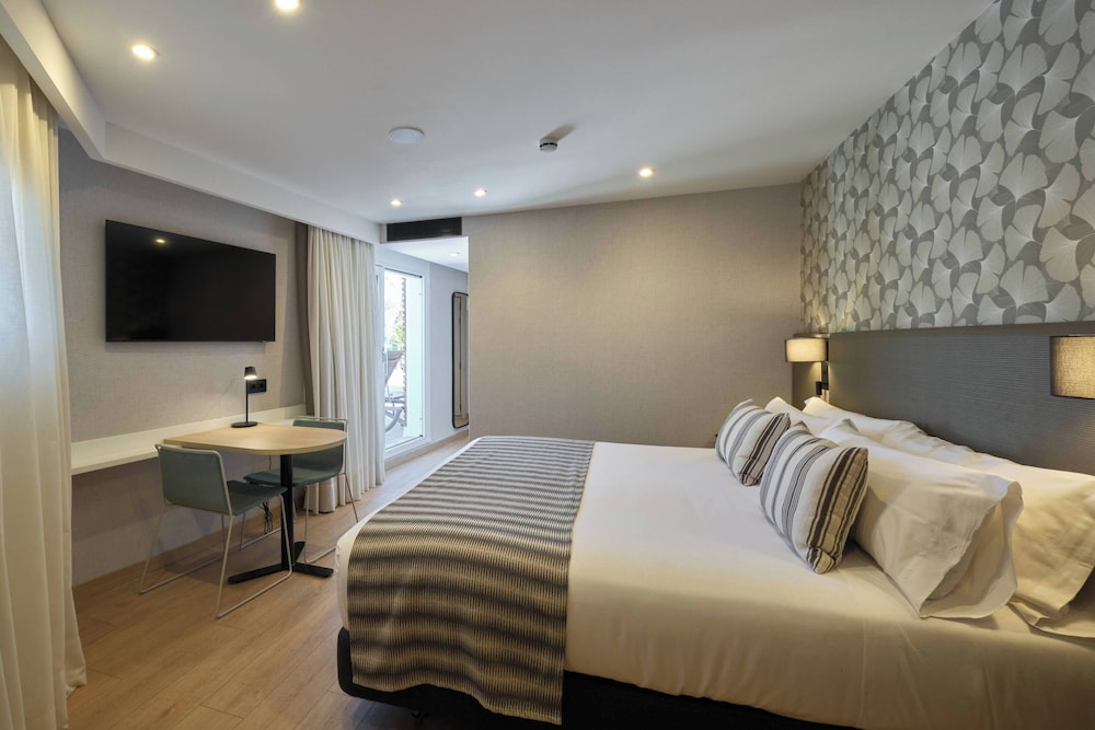 Premium Room, Terrace (Pool, Single Use) photo 2