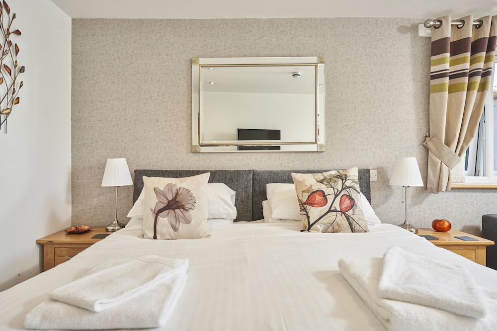 Deluxe Quadruple Room, 1 Bedroom photo 3