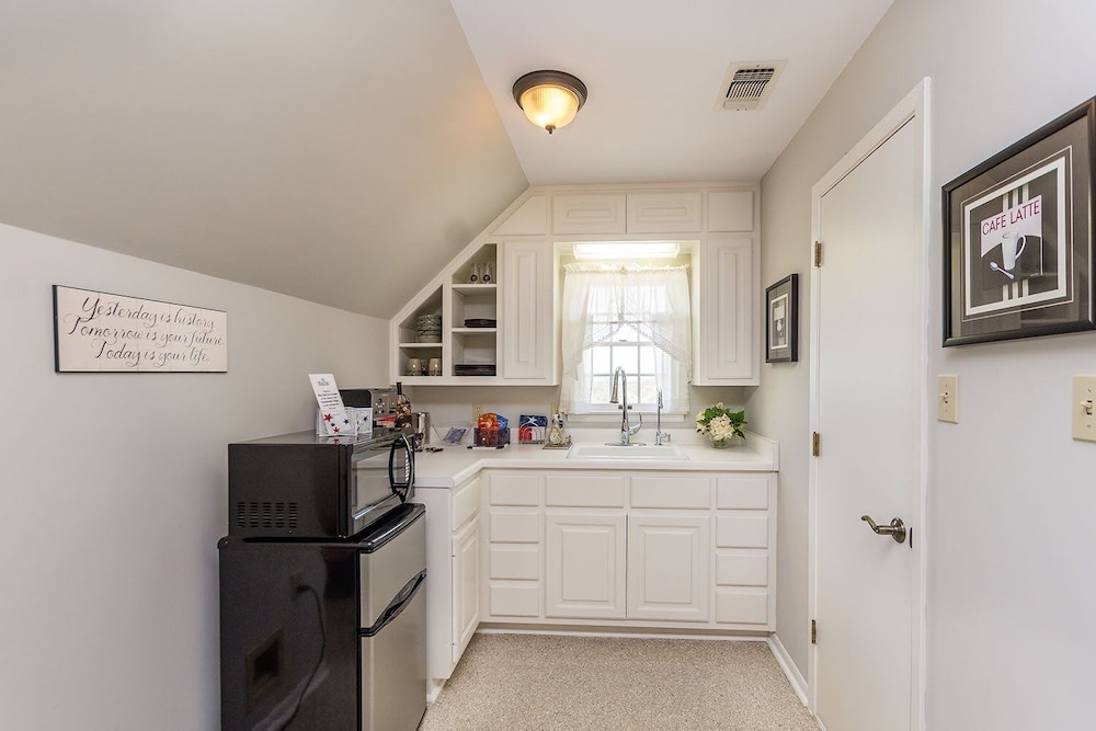 House, 1 Bedroom
