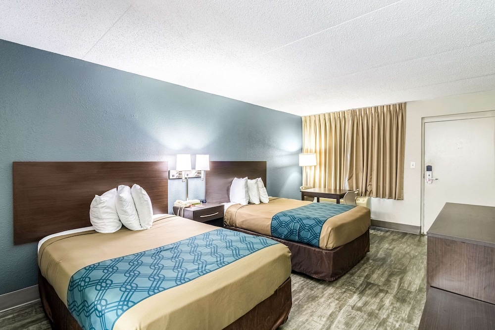 Standard Double Room, 2 Double Beds, Non Smoking photo 3