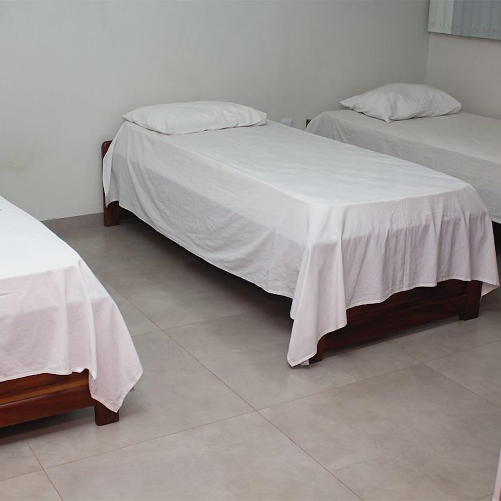 Basic Triple Room photo 1
