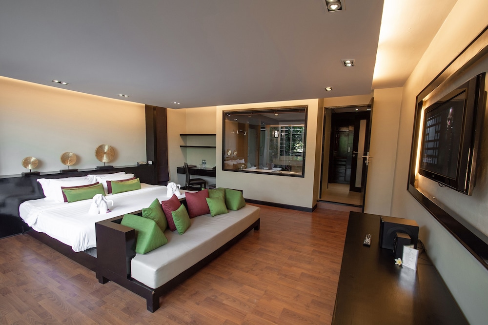 Luxury Villa, 2 Bedrooms, Private Pool - Photo 6