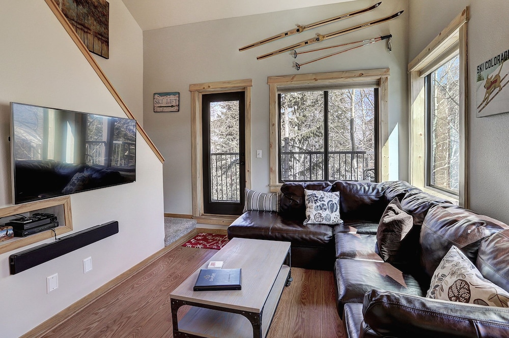 Condo, 1 Bedroom