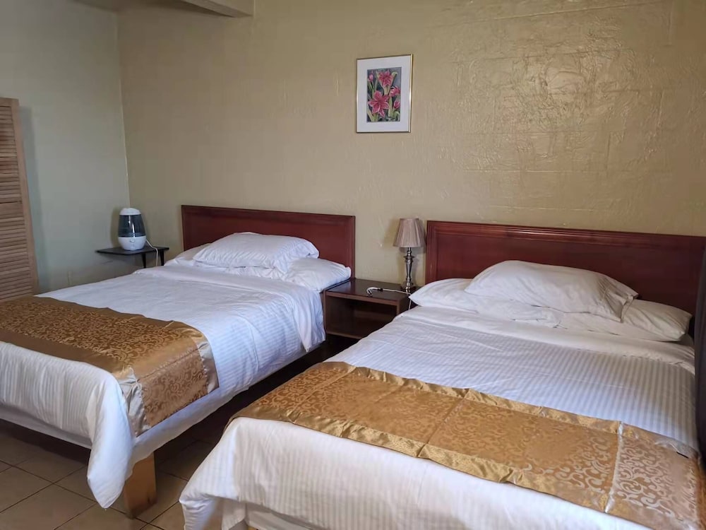 Standard Double Room photo 2
