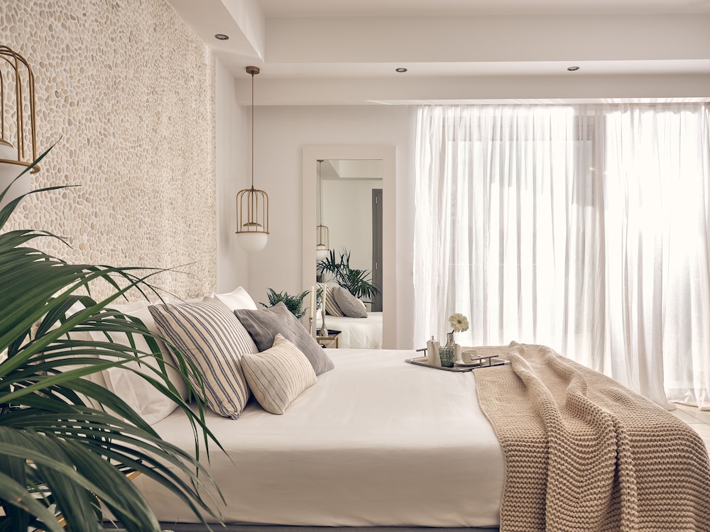 Superior Room, Garden View