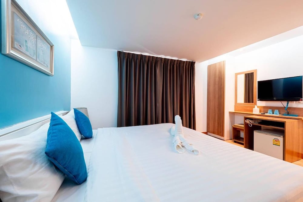 Deluxe Double Room - Photo 7