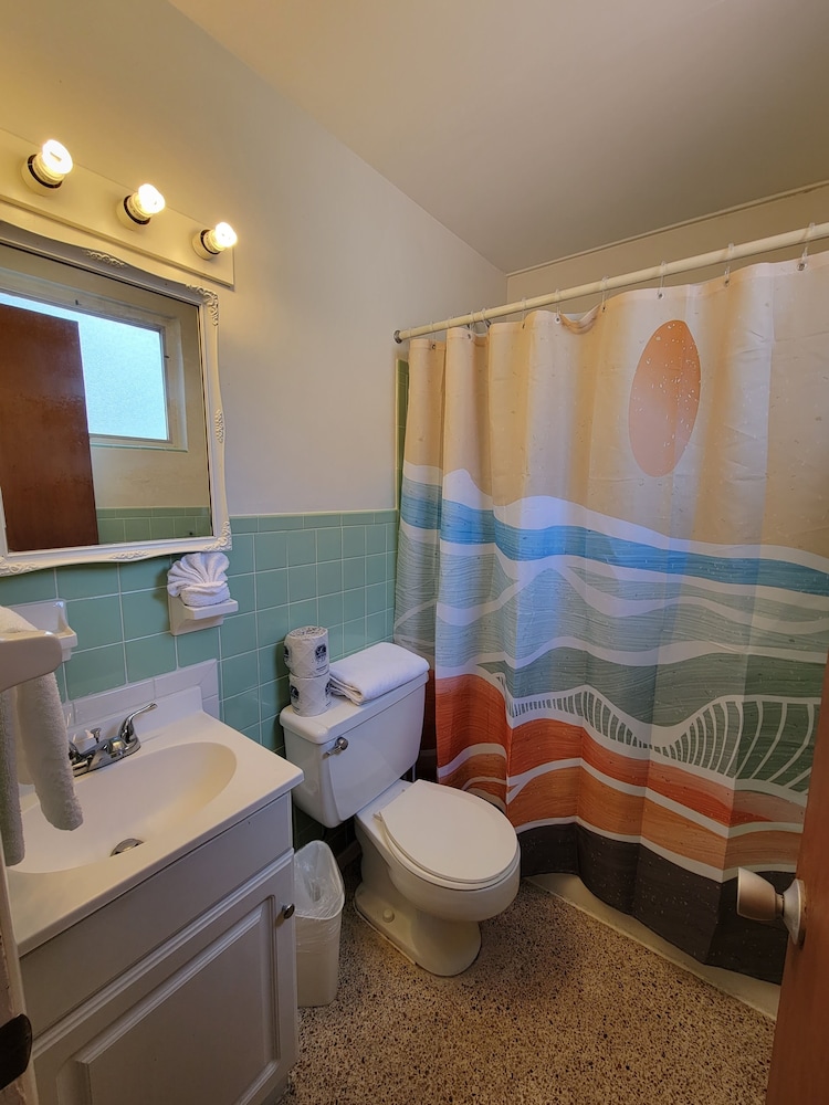 1 bedroom with kitchen photo 3