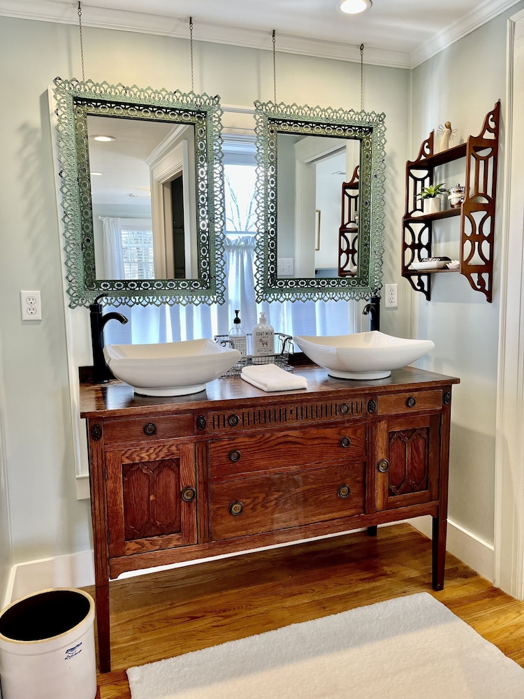 The Master Suite photo 2