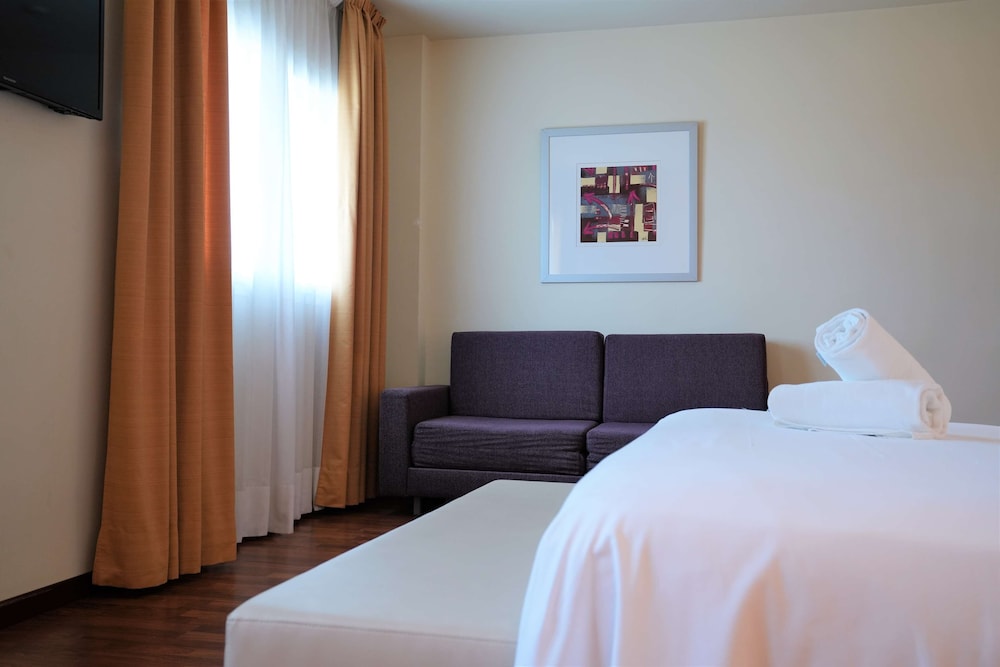 Premium Double Room - Photo 3