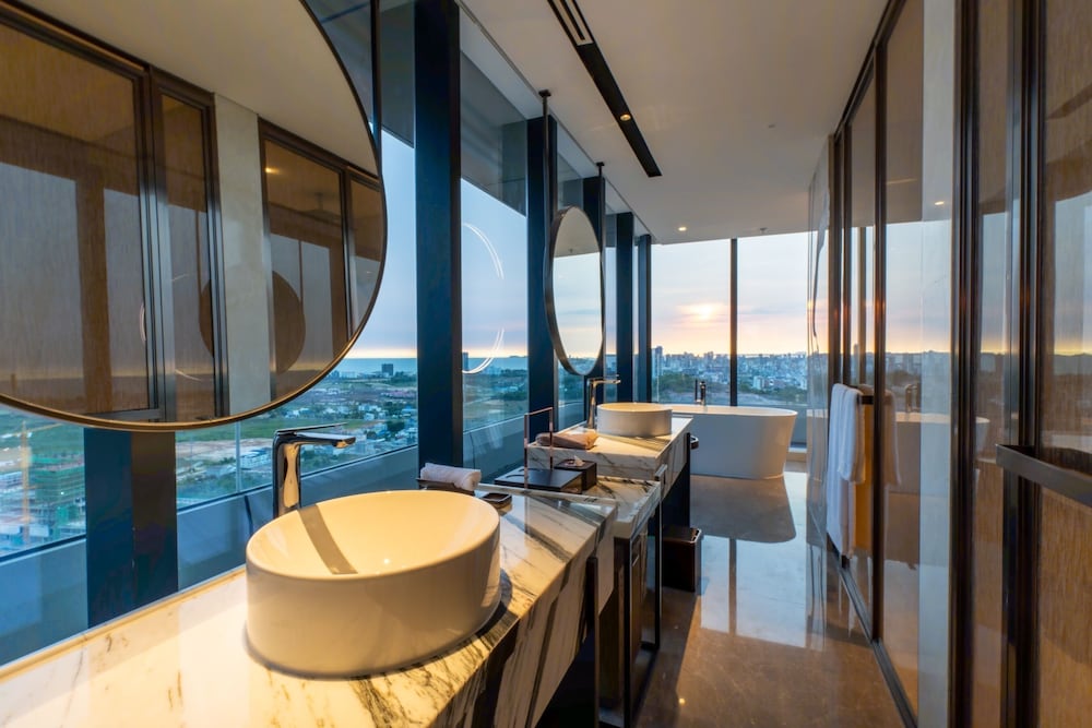 Arjuna Junior Suite photo 2