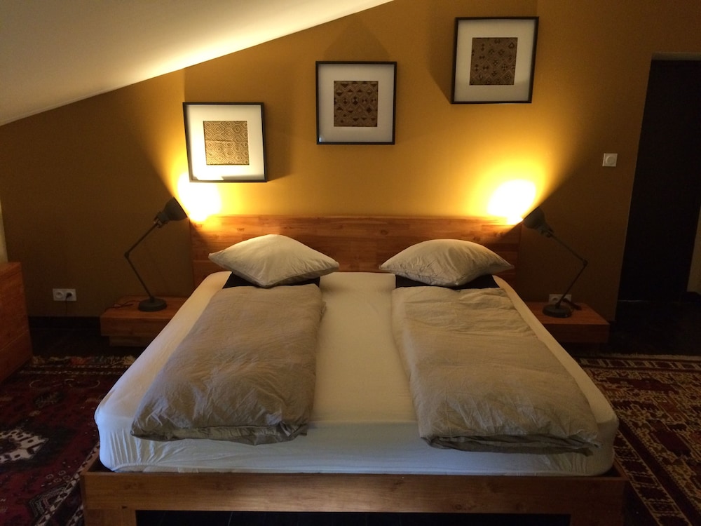 Deluxe Apartment, Private Bathroom, Mountain View