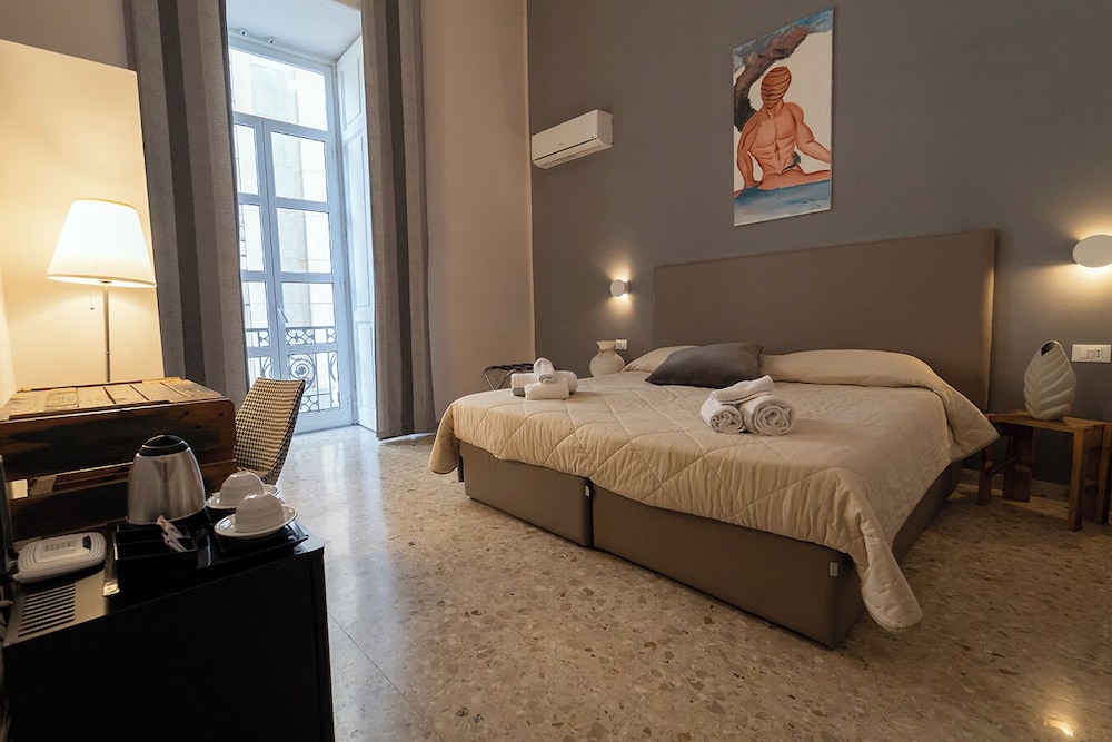 Standard Room, Courtyard View, Annex Building (Pzza Bovio)
