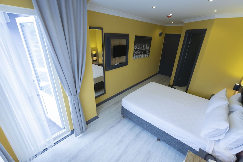 Classic Double Room, Sea View