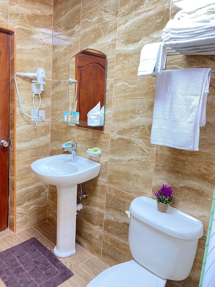 Standard Studio Suite - Photo 4