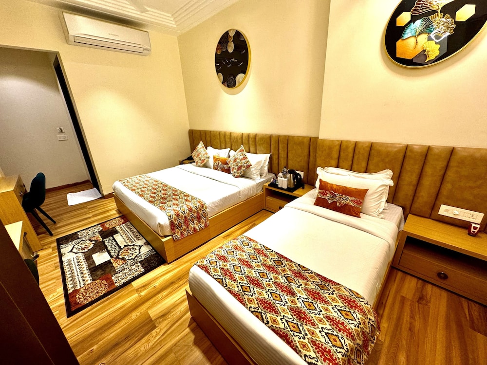 Luxury Triple Room - Photo 8