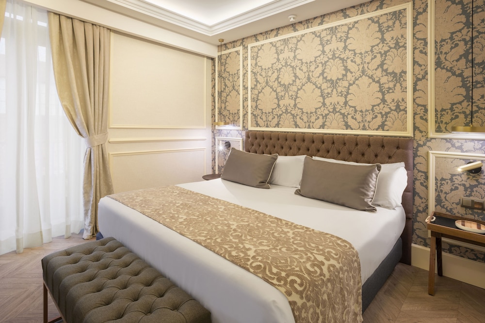 Double Room - Photo 1