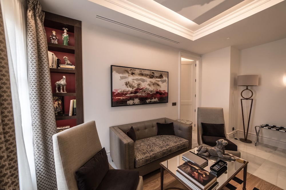 Suite, 1 King Bed (Jerez) - Photo 5