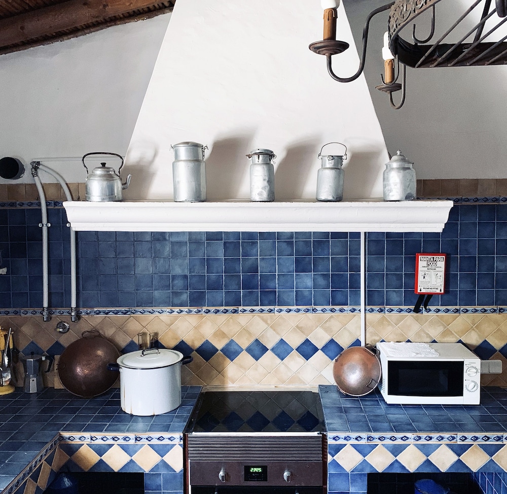 Traditional House photo 3