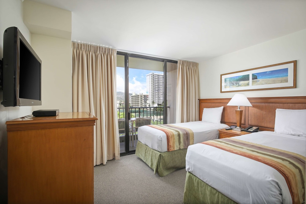 Suite, 1 Bedroom, City View