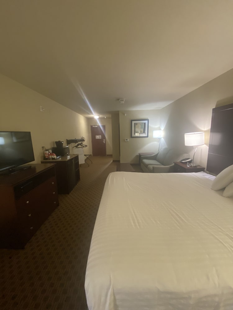 Cobblestone Hotel & Suites - Broken Bow, Foto 3
