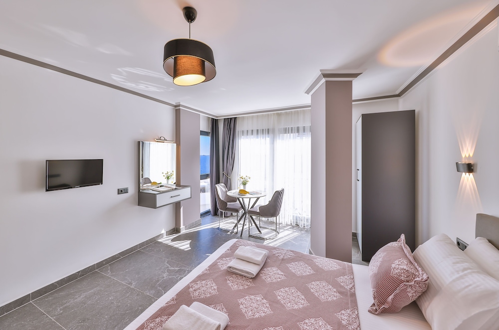 Studio, 1 Double Bed, Sea View photo 1
