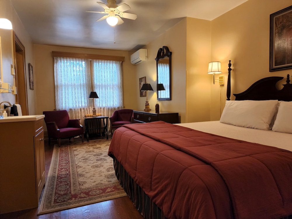 Beaujolais Room photo 1
