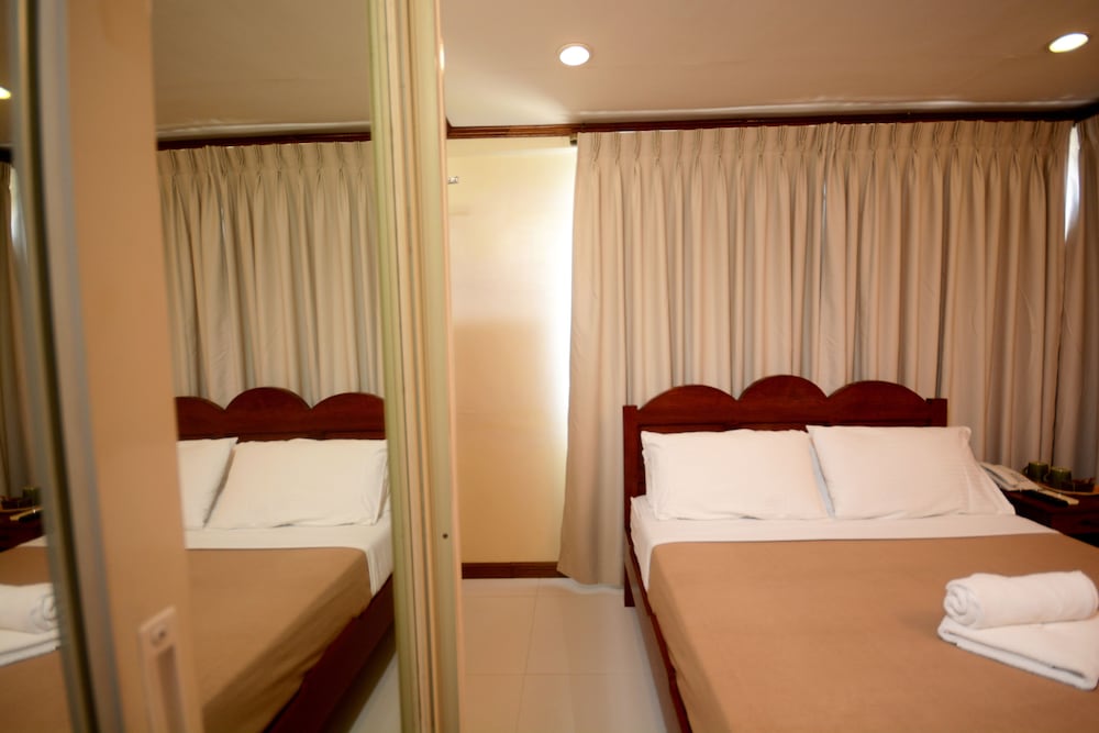 Deluxe Double Room - Photo 2