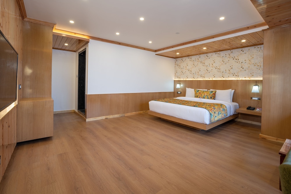 Premium View Room - Photo 1