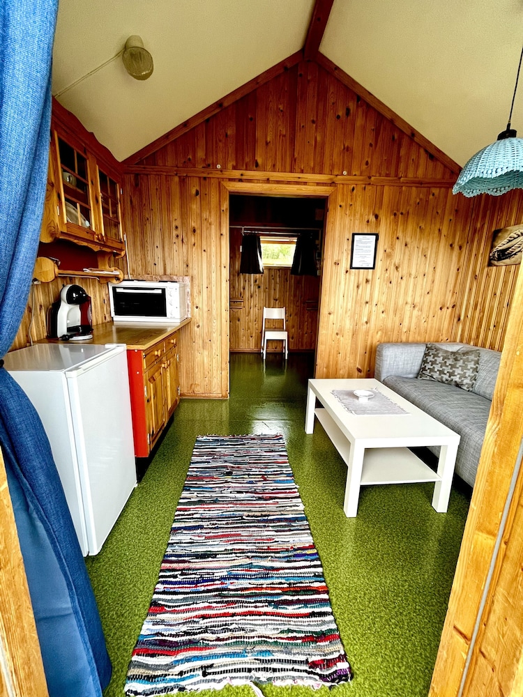 Basic Cabin, 1 Bedroom, Shared Bathroom photo 3