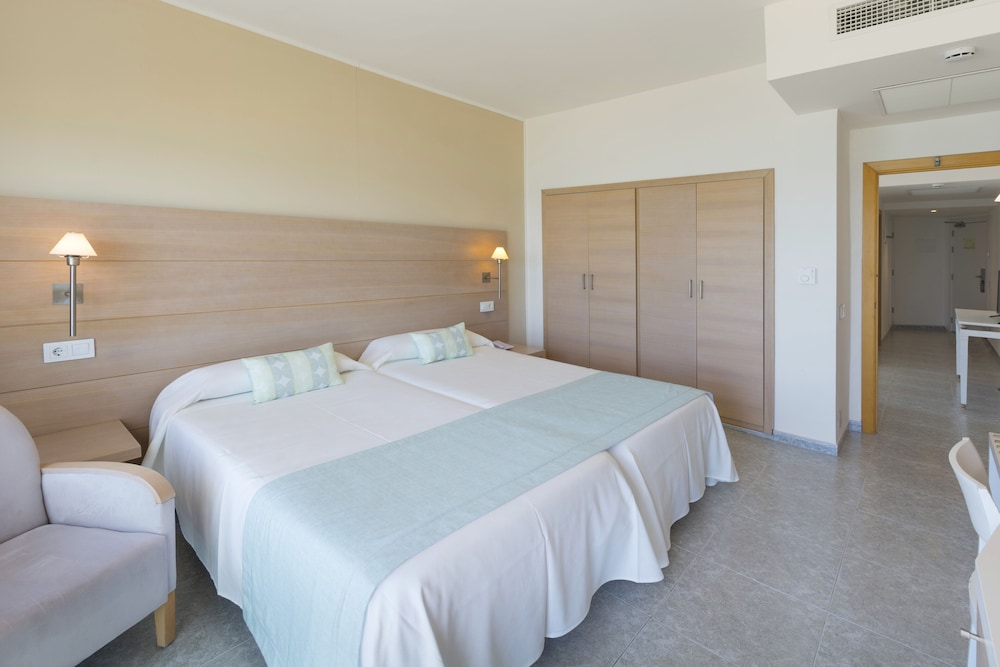 Suite, 1 Bedroom, Balcony, Sea View photo 3