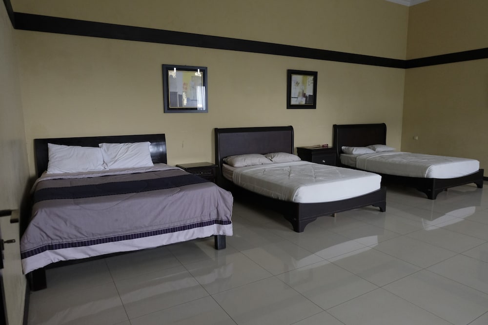Villa photo 1