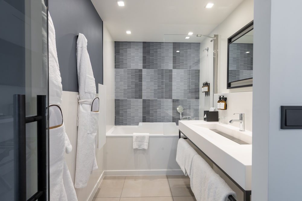 Premium Room - Photo 2