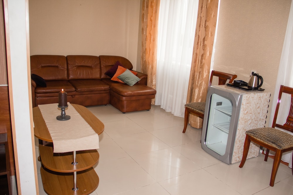 Luxury Studio Suite photo 2