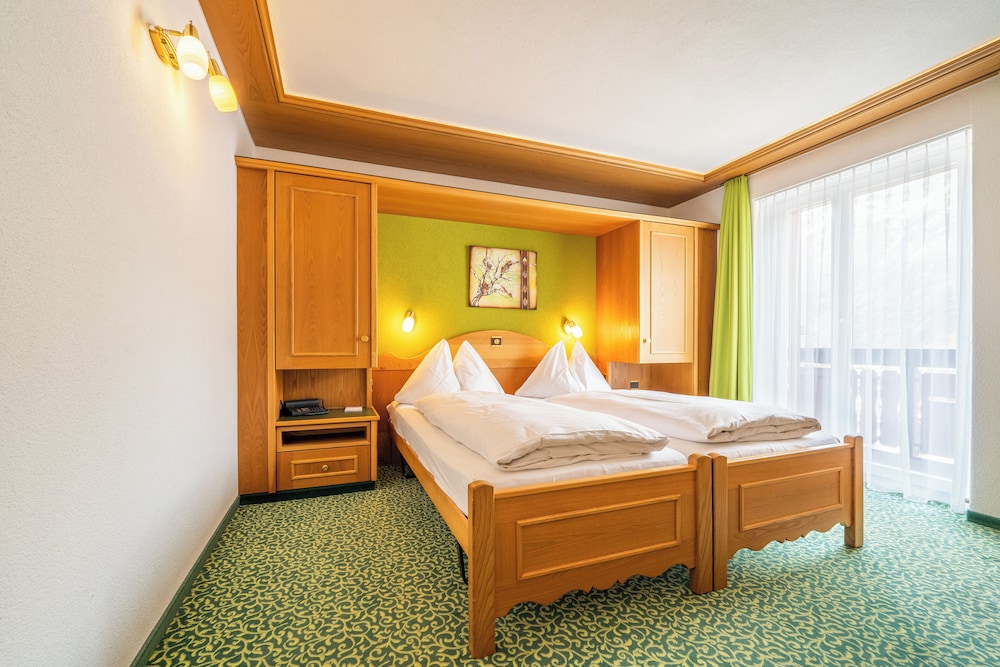 Superior Double Room, Mountain View