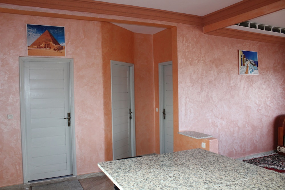 Apartment, 2 Bedrooms photo 3