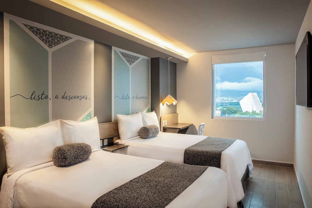 Romantic Suite, Sea View - Photo 4