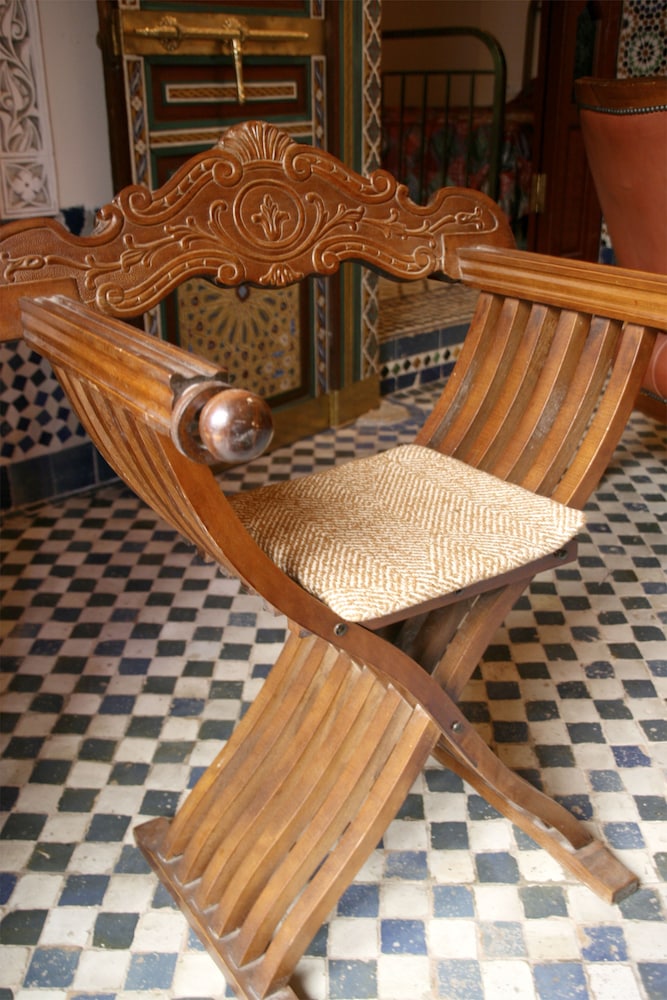 Royal Suite, Courtyard View - Photo 17