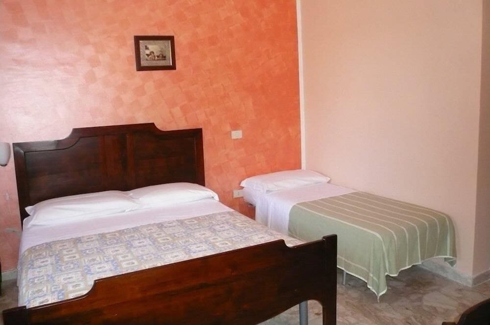 Triple Room photo 1