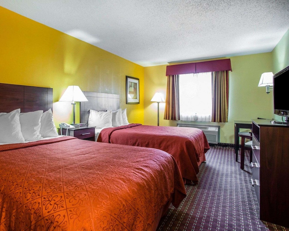 Standard Room, 2 Double Beds photo 1