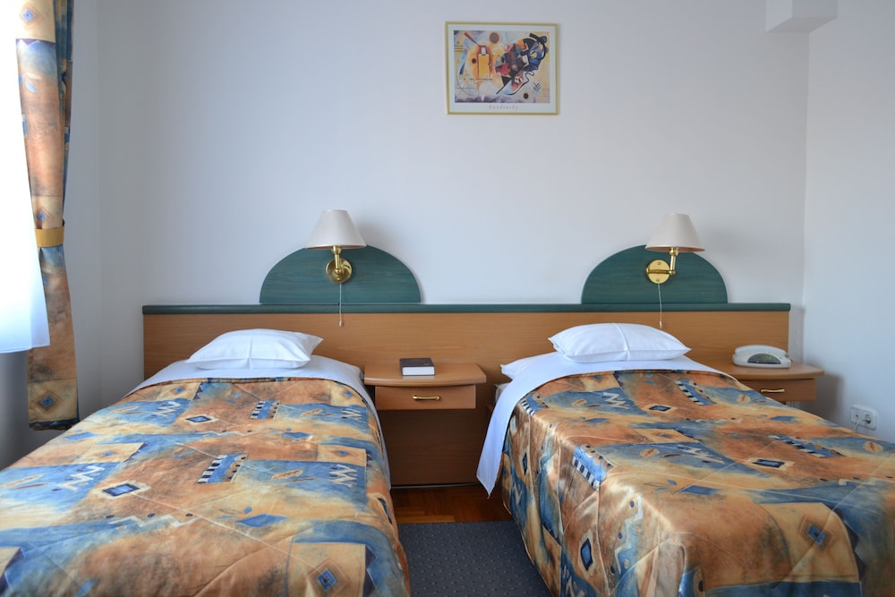 Standard Twin Room, Garden Area photo 1